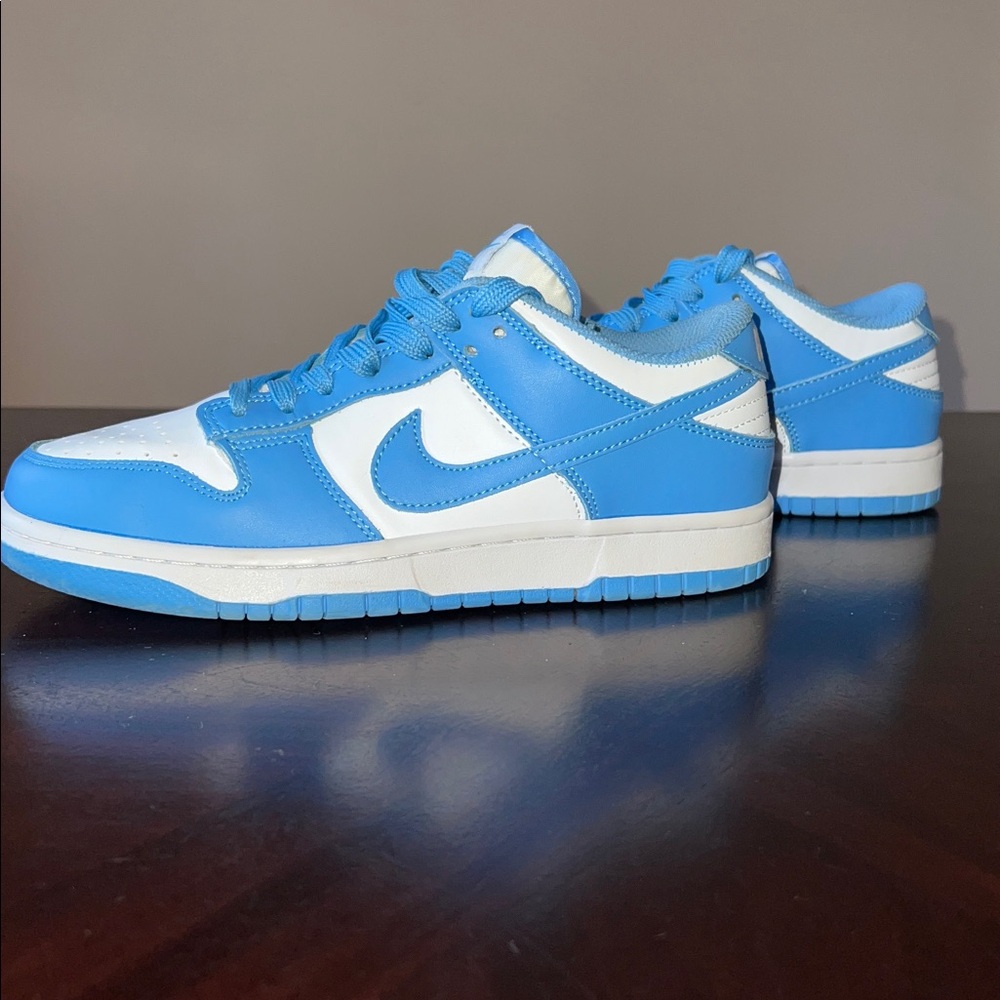 Nike Dunk Low Retro University Blue